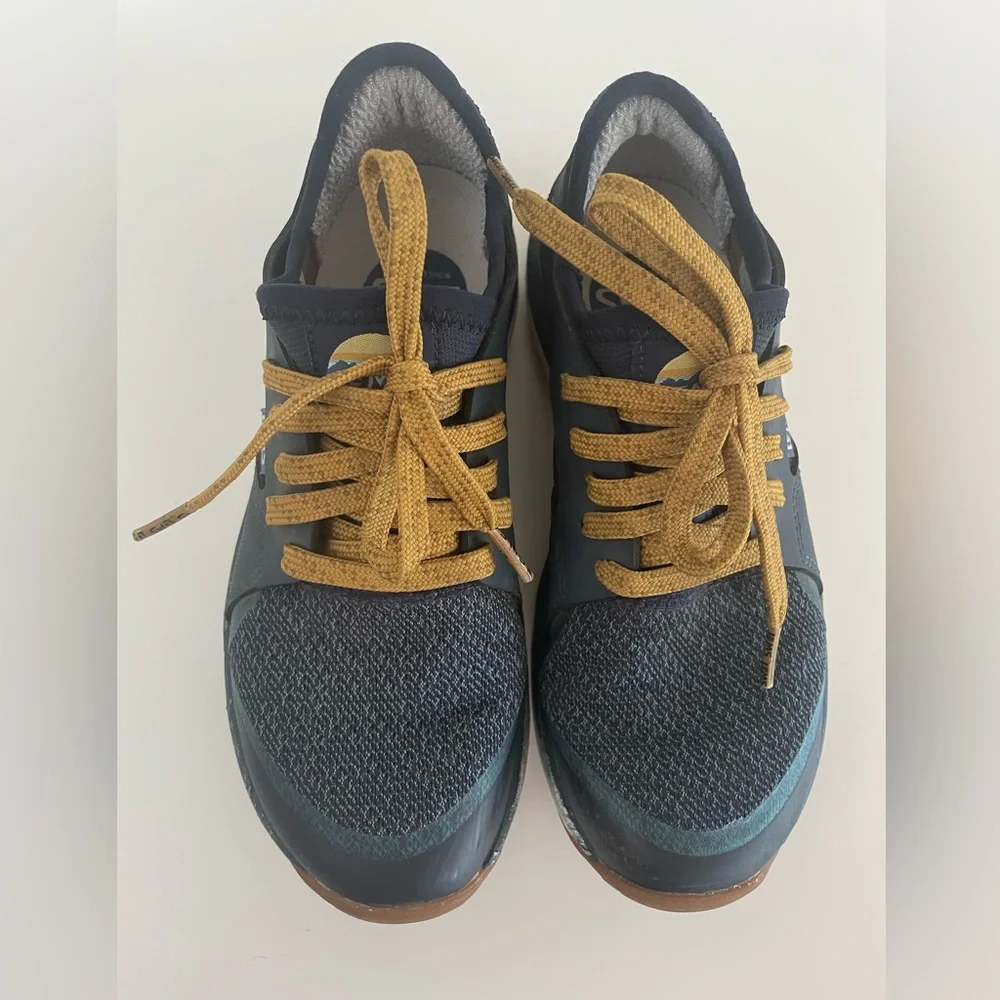 Lems Mesa Coastal Hiking Shoes - Picture 2 of 11